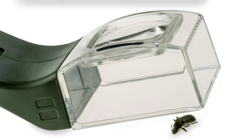 Quick-Release Bug Catching Tool and Magnifier for Spider Insect Catcher